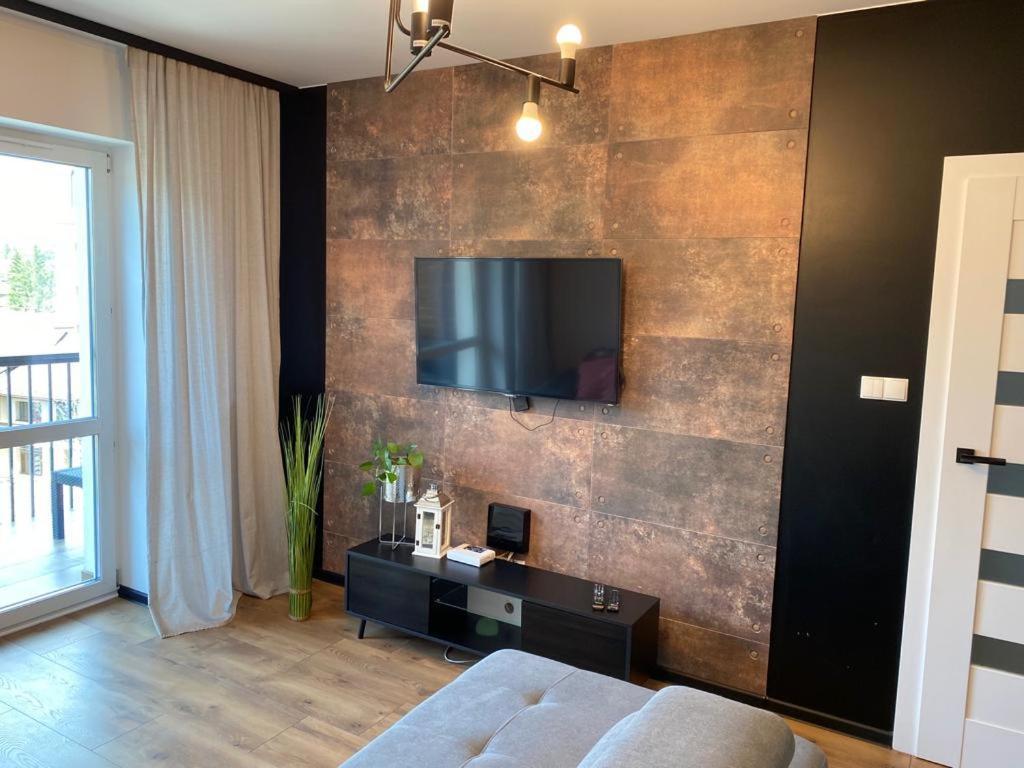 Bieszczady Apartament "Cicha Woda" Apartment Ustrzyki Dolne Bagian luar foto